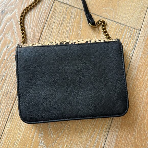 American Eagle Cheetah Print Black Crossbody Bag - Picture 3 of 6